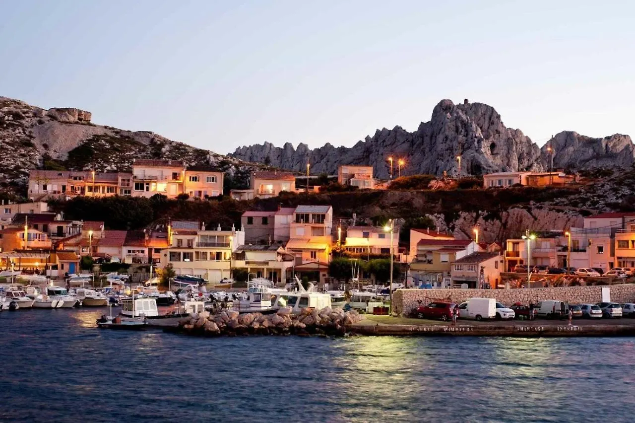 Chill Out Cabanon Coeur Calanques Villa Marseille 0*,  France
